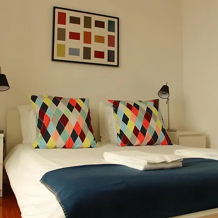Santos River Apartments Lisbon